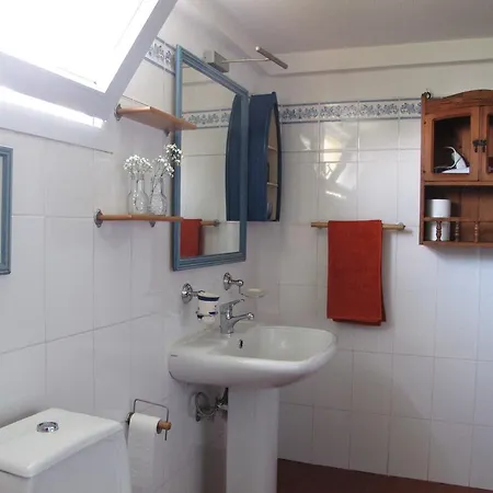 Bisbis House * Porto Moniz