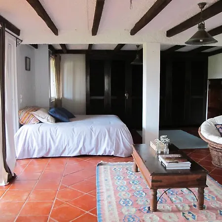 Bisbis House *